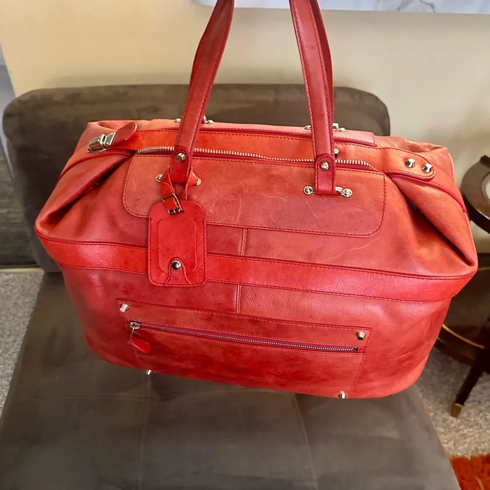 Balenciaga Duffle Bag - Picture 4 of 10